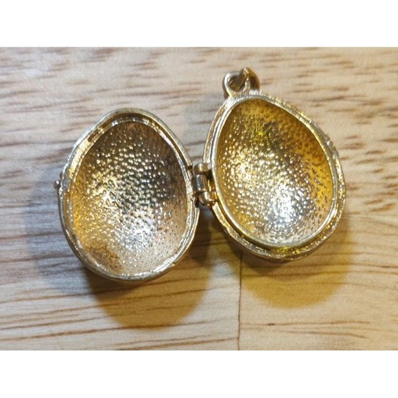 Multicolor Enamel egg locket Pendant Crystal Rhinestone Locket - Picture 2 of 4